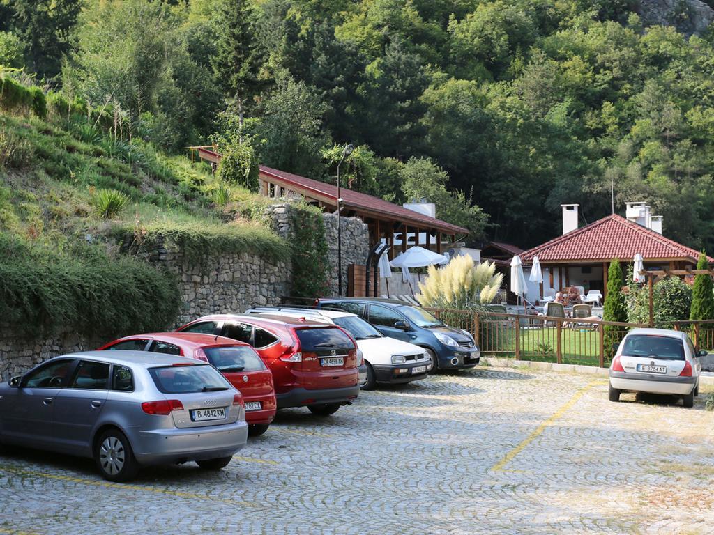 Aqua Varvara Hotel Vetren Dol Экстерьер фото